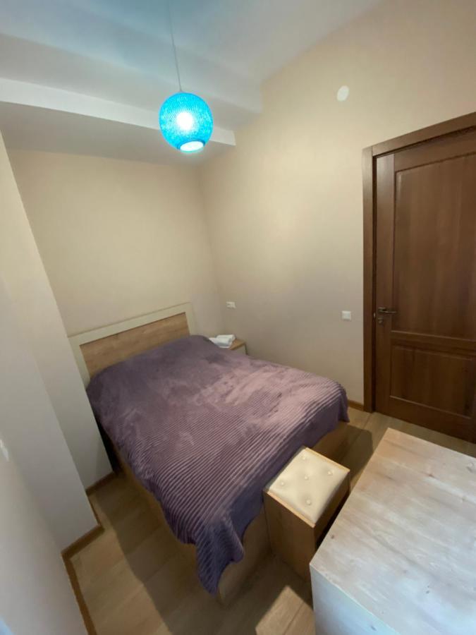 Lovely And Cozy Apartment! Κουτάισι Εξωτερικό φωτογραφία