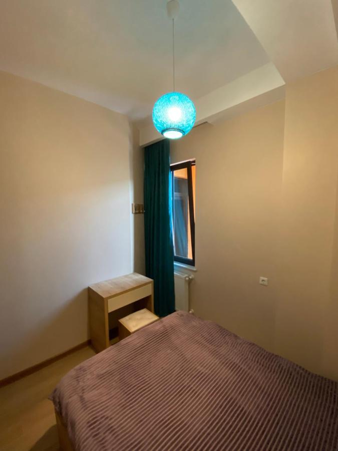 Lovely And Cozy Apartment! Κουτάισι Εξωτερικό φωτογραφία